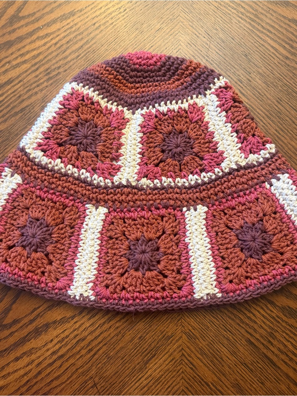 LUCKY BRAND Women’s Crochet Bucket Hat Cap Boho Granny Square Retro Fall Colors
